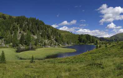 Windebensee Nockalmstrasse Kaernten Oesterreich Fine Art Photography Lake Summer - 003710 - 18-08-2008 - 6286x3992 Pixel Windebensee Nockalmstrasse Kaernten Oesterreich Fine Art Photography Lake Summer Western Art Prints For Sale Fine Arts Forest Stock Modern Wall Art City...