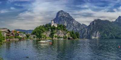 Traunkirchen Traunsee Traunstein Upper Austria Oberoesterreich Summer Panorama Mountain Color - 024508 - 06-07-2015 - 14918x6612 Pixel Traunkirchen Traunsee Traunstein Upper Austria Oberoesterreich Summer Panorama Mountain Color Flower Fine Art Printing Art Photography For Sale Fine Art Photo...