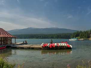 Maligne Lake