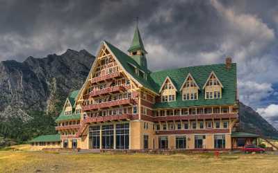 Hotel Prince Of Wales Waterton Alberta Canada Panoramic Fine Art Landscape Pass Barn - 016722 - 31-08-2015 - 16582x10355 Pixel Hotel Prince Of Wales Waterton Alberta Canada Panoramic Fine Art Landscape Pass Barn Fine Art Photography Modern Art Print Fine Art Printing Royalty Free Stock...