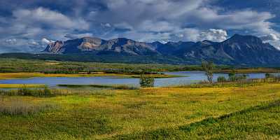 Maskinonge Lake Waterton Alberta Canada Panoramic Landscape Photography Hi Resolution Snow - 017420 - 01-09-2015 - 18621x6792 Pixel Maskinonge Lake Waterton Alberta Canada Panoramic Landscape Photography Hi Resolution Snow Country Road Image Stock Rock Pass Forest Flower Fine Art Landscape...