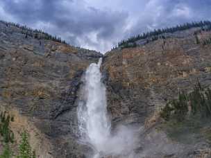 Takakkaw Falls