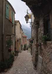 Sainte Agnese Village Historisch Altstadt Panorama Aussicht Cote Tree Royalty Free Stock Images - 006272 - 20-04-2010 - 3844x5418 Pixel Sainte Agnese Village Historisch Altstadt Panorama Aussicht Cote Tree Royalty Free Stock Images Rock Sea Order Country Road Royalty Free Stock Photos Outlook...