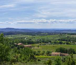 Flassan Alpes De Haute Provence France Village View Famous Fine Art Photographers Stock Image - 015672 - 28-05-2014 - 7920x6855 Pixel Flassan Alpes De Haute Provence France Village View Famous Fine Art Photographers Stock Image Royalty Free Stock Images Fine Arts Rain Fine Art Fotografie...