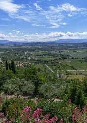 Gordes Alpes De Haute Provence France Mountain Village Order Country Road - 015747 - 26-05-2014 - 6581x9277 Pixel Gordes Alpes De Haute Provence France Mountain Village Order Country Road Famous Fine Art Photographers Cloud Art Photography Gallery Image Stock Fine Art...