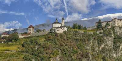 Chiusa Klausen Convento Sabiona Kloster Autumn Blue Sky Image Stock Shoreline Fine Art Posters - 024294 - 20-10-2016 - 20971x7691 Pixel Chiusa Klausen Convento Sabiona Kloster Autumn Blue Sky Image Stock Shoreline Fine Art Posters Art Printing Senic Creek Tree Hi Resolution Fine Art Giclee...