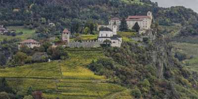 Chiusa Klausen Convento Sabiona Kloster Autumn Blue Sky Fine Art Photography Prints - 024305 - 20-10-2016 - 6025x2593 Pixel Chiusa Klausen Convento Sabiona Kloster Autumn Blue Sky Fine Art Photography Prints Fine Art Photography Gallery Fine Art Printing Stock Photos Modern Art Print...