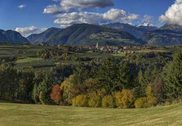 Naz Natz Village South Tyrol Autumn Blue Sky Mountain Fine Art Printer Art Photography For Sale - 024254 - 20-10-2016 - 12665x8823 Pixel Naz Natz Village South Tyrol Autumn Blue Sky Mountain Fine Art Printer Art Photography For Sale Fine Art Fine Art Photographer Fine Arts Famous Fine Art...