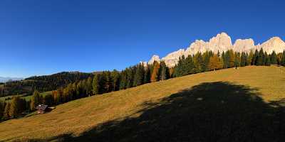 San Cipriano Rosengarten Nigerpass Tirol Landschaft Herbst Shore Fine Art Photography For Sale - 001267 - 15-10-2007 - 13218x4378 Pixel San Cipriano Rosengarten Nigerpass Tirol Landschaft Herbst Shore Fine Art Photography For Sale Color Fine Art Fotografie Stock Photos Art Prints For Sale Modern...