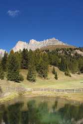 Nigerpass Costalungo Latemar Dolomiten Teich See Herbst Farben Fine Art Prints Shoreline - 005139 - 14-10-2009 - 4177x7486 Pixel Nigerpass Costalungo Latemar Dolomiten Teich See Herbst Farben Fine Art Prints Shoreline Fine Art Photography For Sale Cloud Color Fine Art Stock Pictures Sky...