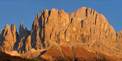 Sankt Zyprian San Cipriano Rosengarten Sonnenuntergang Landschaft What Is Fine Art Photography - 001277 - 15-10-2007 - 15157x4342 Pixel Sankt Zyprian San Cipriano Rosengarten Sonnenuntergang Landschaft What Is Fine Art Photography River Rain Fine Art Foto Fine Art Prints Color Nature Sunshine...