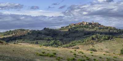 Casole D Elsa Chianti Tuscany Winery Panoramic Viepoint Forest Fine Art Fotografie Animal Park - 022823 - 14-09-2017 - 30307x6217 Pixel Casole D Elsa Chianti Tuscany Winery Panoramic Viepoint Forest Fine Art Fotografie Animal Park Stock Photos Cloud Grass Fine Art Photography Galleries Fine Art...