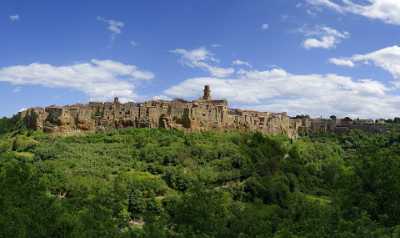 Pitigliano Tuscany Italy Toscana Italien Spring Fruehling Scenic Fine Art Photography Galleries - 013155 - 24-05-2013 - 11149x6624 Pixel Pitigliano Tuscany Italy Toscana Italien Spring Fruehling Scenic Fine Art Photography Galleries Color Image Stock Country Road Sea Coast Prints Fog Rain Fine...