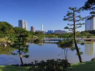 Hamarikyu Park