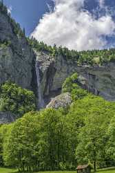 Lauterbrunnen Staubbachfall Wasserfall Waterfall Grass Barn Jungfrau Flower - 021675 - 10-06-2017 - 7429x14126 Pixel Lauterbrunnen Staubbachfall Wasserfall Waterfall Grass Barn Jungfrau Flower Fine Art Prints For Sale Color Modern Wall Art Sale Landscape Stock Pictures Fine...