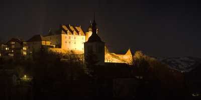 Gruyeres Staedtchen Altstadt Schloss Burg Nacht Abend Weihnacht Fine Arts Prints Park Creek - 003814 - 07-12-2008 - 8156x3915 Pixel Gruyeres Staedtchen Altstadt Schloss Burg Nacht Abend Weihnacht Fine Arts Prints Park Creek Famous Fine Art Photographers Panoramic Photo Fine Art Barn Fine Art...