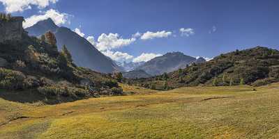 Grevasalvas Sils Silsersee Engadin Lake Autumn Color Panorama Tree Rain Modern Art Print - 025324 - 09-10-2018 - 22382x8071 Pixel Grevasalvas Sils Silsersee Engadin Lake Autumn Color Panorama Tree Rain Modern Art Print Modern Wall Art Forest Ice Modern Art Prints City Images Animal...