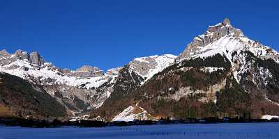 Engelberg Hahnen Schoenegg Brunni Winter Schnee Outlook Stock Pictures Fine Art Photography Prints - 003472 - 08-02-2008 - 11931x4246 Pixel Engelberg Hahnen Schoenegg Brunni Winter Schnee Outlook Stock Pictures Fine Art Photography Prints Town Fine Art Giclee Printing Fine Art Landscapes Flower Fine...