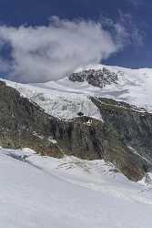 Saas Fee Felskin Allalin Glacier Ice Snow Alps Fine Art Photographers Grass Sky Fine Art Fotografie - 021311 - 16-08-2017 - 7575x12432 Pixel Saas Fee Felskin Allalin Glacier Ice Snow Alps Fine Art Photographers Grass Sky Fine Art Fotografie Images Landscape Royalty Free Stock Images Photography Park...