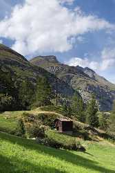 Zermatt Blatten Walliser Haeuser Sommer Blumen Berg Alpen Fine Art Photo - 004652 - 14-08-2009 - 4233x7674 Pixel Zermatt Blatten Walliser Haeuser Sommer Blumen Berg Alpen Fine Art Photo Famous Fine Art Photographers Fine Art Photographer Fine Arts Photography Art...