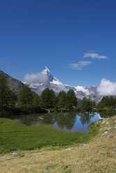 Zermatt Grindjisee Matterhorn Sumpf Bergbach Wiese Wald Color What Is Fine Art Photography - 004402 - 11-08-2009 - 3941x7768 Pixel Zermatt Grindjisee Matterhorn Sumpf Bergbach Wiese Wald Color What Is Fine Art Photography Photo Fine Art Fine Art Stock Images Creek Fine Art Photographers...