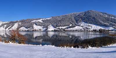 Morgarten Aegerisee St Jost Aegeri Winter Schnee See Park Fine Art Giclee Printing Fine Art Photo - 001579 - 17-11-2007 - 10237x3932 Pixel Morgarten Aegerisee St Jost Aegeri Winter Schnee See Park Fine Art Giclee Printing Fine Art Photo Fine Arts Fog Fine Art Print Shore Shoreline Grass Prints For...