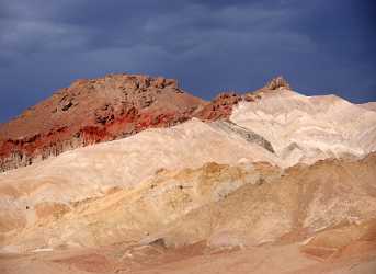 Death Valley Nationalpark Colorful Desert California Brown Orange View Point Beach - 010410 - 03-10-2011 - 6562x4783 Pixel Death Valley Nationalpark Colorful Desert California Brown Orange View Point Beach Fine Art Photography Gallery Art Photography For Sale Fine Art Photography...