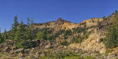 Mineral California Lassen Volcanic National Park Legacy Art Photography For Sale - 022726 - 24-10-2017 - 21961x7475 Pixel Mineral California Emerald Lake Lassen Volcanic National Park Sommer Panorama Eis Baum In Bluete Fuss Sonnenschein See Foto Auswahl Panorama Foto Verkauf Meer...