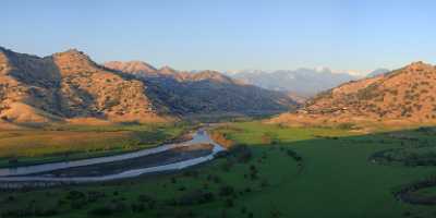 Three Rivers Lake Kaweah Sierra Nevada Mountain Range Photography Fine Art Posters - 009256 - 08-10-2011 - 10960x4763 Pixel Three Rivers Lake Kaweah Sierra Nevada Mountain Range Photography Fine Art Posters Fine Art Photographer Fine Art Prints Spring Snow Sea Hi Resolution Shore...