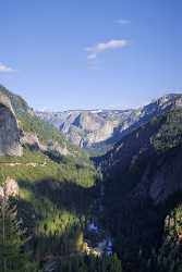 Yosemite Nationalpark California Waterfall Merced River Valley Scenic Stock Pictures Senic - 010588 - 07-10-2011 - 4095x7351 Pixel Yosemite Nationalpark California Waterfall Merced River Valley Scenic Stock Pictures Senic Royalty Free Stock Photos Beach Fine Art Pictures Animal Photo City...