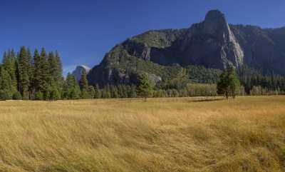 Yosemite Valley Merced River National Park Sierra Coast Photography Prints For Sale Grass Color - 014246 - 20-10-2014 - 10140x6114 Pixel Yosemite Valley Merced River National Park Sierra Coast Photography Prints For Sale Grass Color Stock Images Sunshine Fine Art Nature Photography Fine Art...