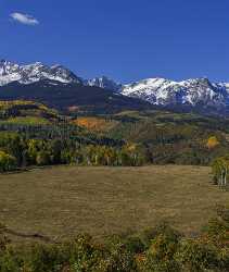 Ridgway Country Road Stock Pictures Colorado Mountain Range Autumn Fine Art Photography Galleries - 014810 - 05-10-2014 - 7338x8675 Pixel Ridgway Country Road Stock Pictures Colorado Mountain Range Autumn Fine Art Photography Galleries Summer Fine Art Pictures Barn Sky Fine Art Photo Art Prints...