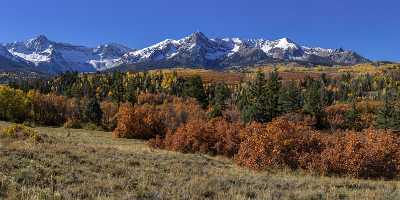 Ridgway Country Road Photography Prints For Sale Colorado Mountain Range Autumn Creek Tree - 014429 - 13-10-2014 - 14690x6091 Pixel Ridgway Country Road Photography Prints For Sale Colorado Mountain Range Autumn Creek Tree Prints For Sale Fine Arts Photography Panoramic Summer Fine Art...