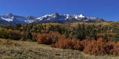 Ridgway Country Road Famous Fine Art Photographers Colorado Mountain Range Autumn Summer - 014431 - 13-10-2014 - 16864x6205 Pixel Ridgway Country Road Famous Fine Art Photographers Colorado Mountain Range Autumn Summer Royalty Free Stock Photos Creek Photography Fine Art Printing Photo Art...