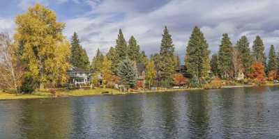 Bend Drake Park Autumn Tree Color Leave Colorful Senic Fine Art Photographers Fine Art Fotografie - 021804 - 21-10-2017 - 32802x7670 Pixel Bend Drake Park Autumn Tree Color Leave Colorful Senic Fine Art Photographers Fine Art Fotografie Island Fine Art America Fine Art Printer Fine Art Fine Art...