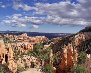 Bryce Canyon National Park Utah Fairyland Point Rim Photography Country Road - 006310 - 11-10-2010 - 6274x4992 Pixel Bryce Canyon National Park Utah Fairyland Point Rim Photography Country Road Royalty Free Stock Photos Fine Art Landscapes What Is Fine Art Photography Shore...