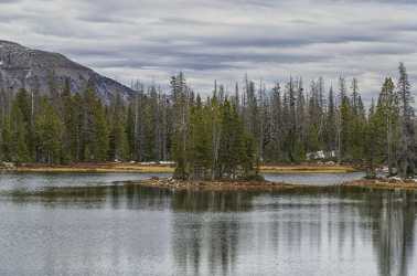 Samak Hayden Pass Lake Autumn Color Forest Blue Landscape Photography Fine Art Giclee Printing - 021832 - 19-10-2017 - 18509x12252 Pixel Samak Hayden Pass Lake Autumn Color Forest Blue Landscape Photography Fine Art Giclee Printing Fine Art Spring Art Photography For Sale Creek Fine Art...