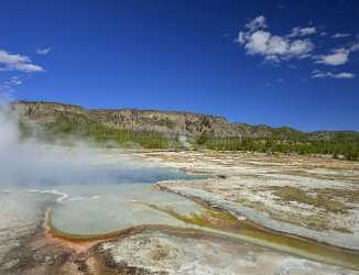 Sapphire Pool Yellowstone National Park Wyoming View Autumn Fine Art Printer Pass Creek - 015327 - 26-09-2014 - 7294x5591 Pixel Sapphire Pool Yellowstone National Park Wyoming View Autumn Fine Art Printer Pass Creek Fine Art Fotografie Senic Cloud Country Road Spring Lake Outlook Stock...