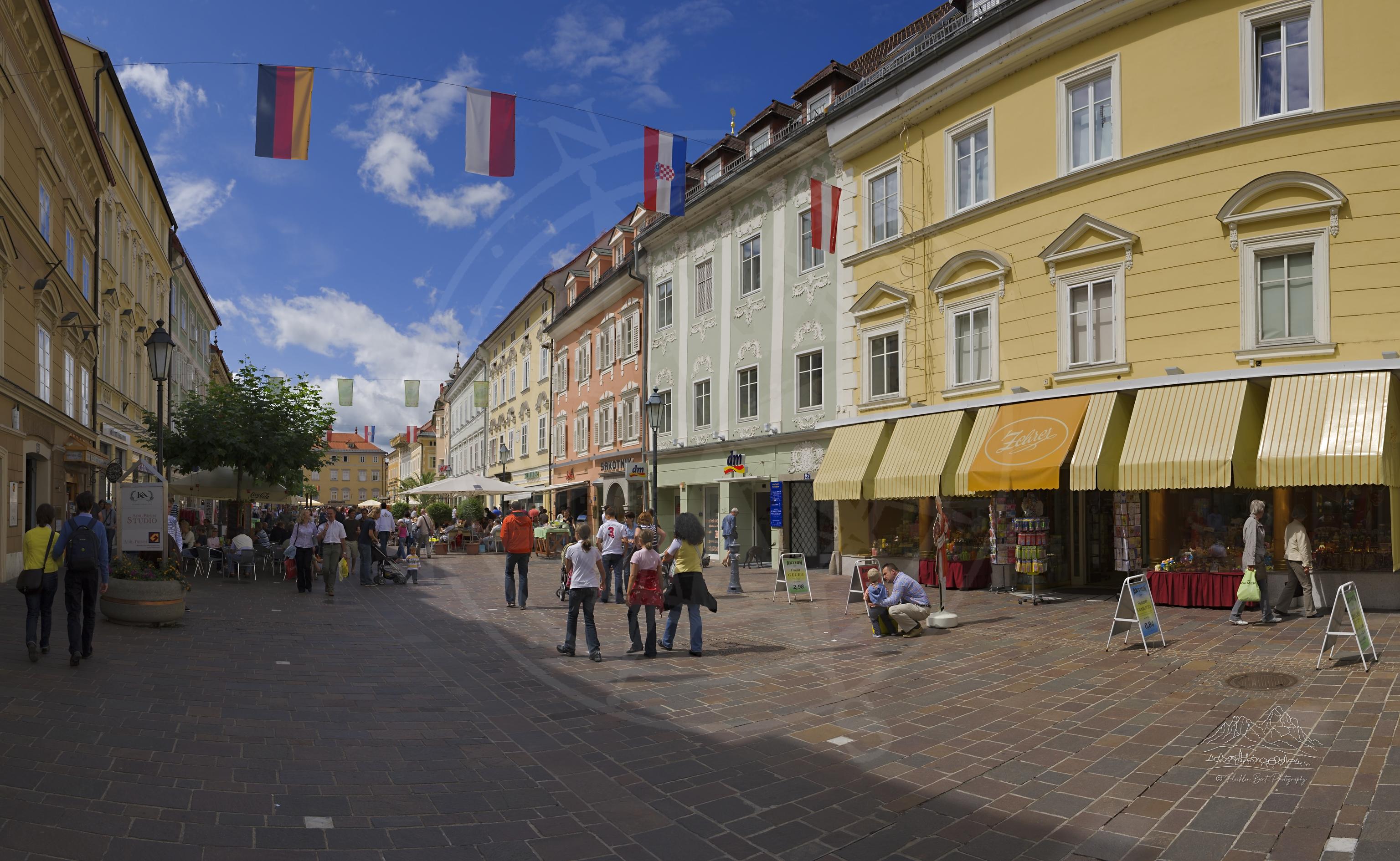 Summer Street Market with Historic Architecture in Klagenfurt Altstadt