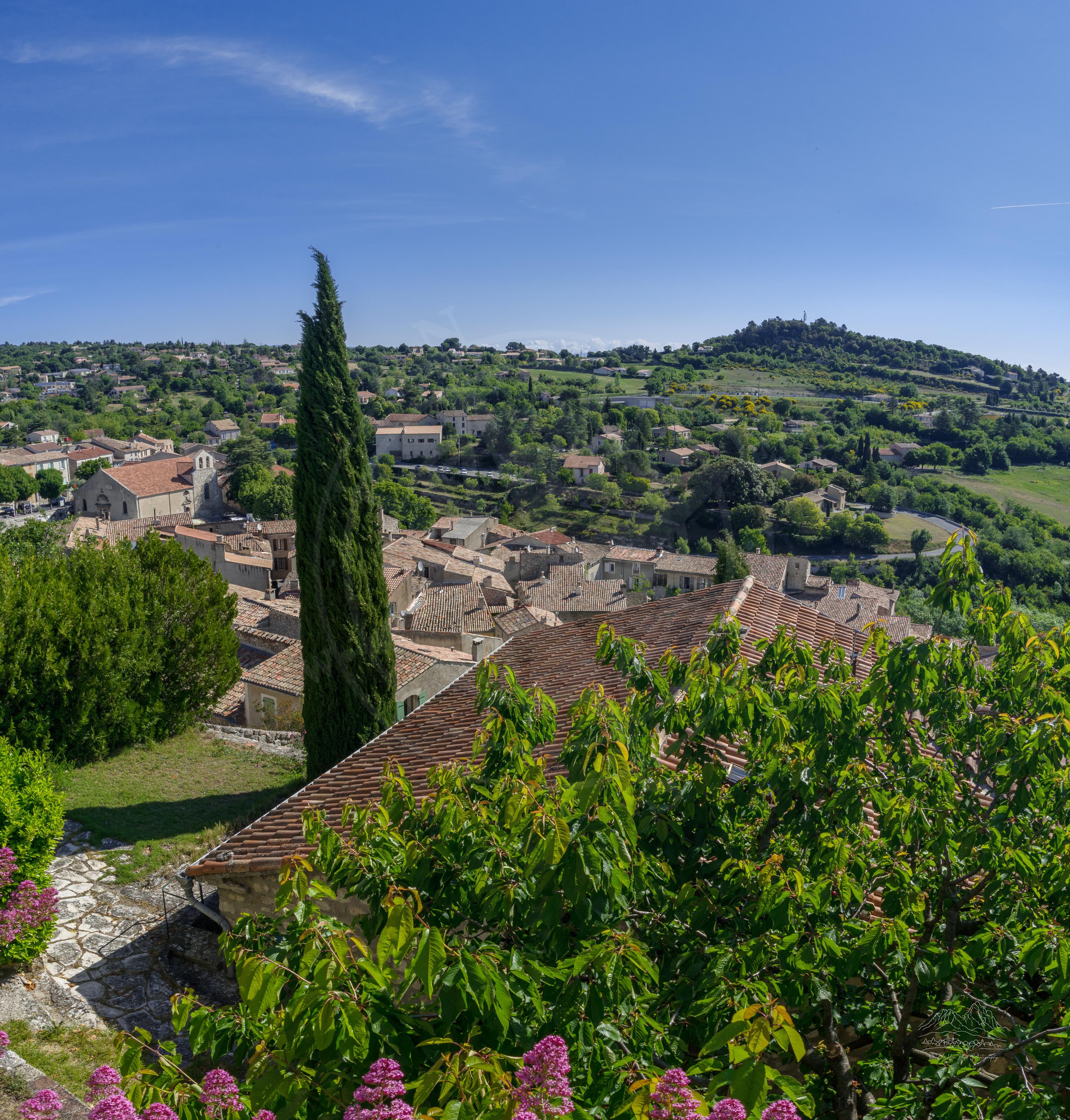 Spring panoramic village and mountain view in Reillanne, Haute Provence